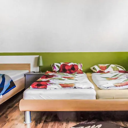 2 Bedroom Stunning In Apartamento *