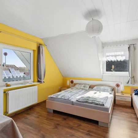 2 Bedroom Stunning In Apartamento